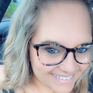 Meet your Posher, Meredith